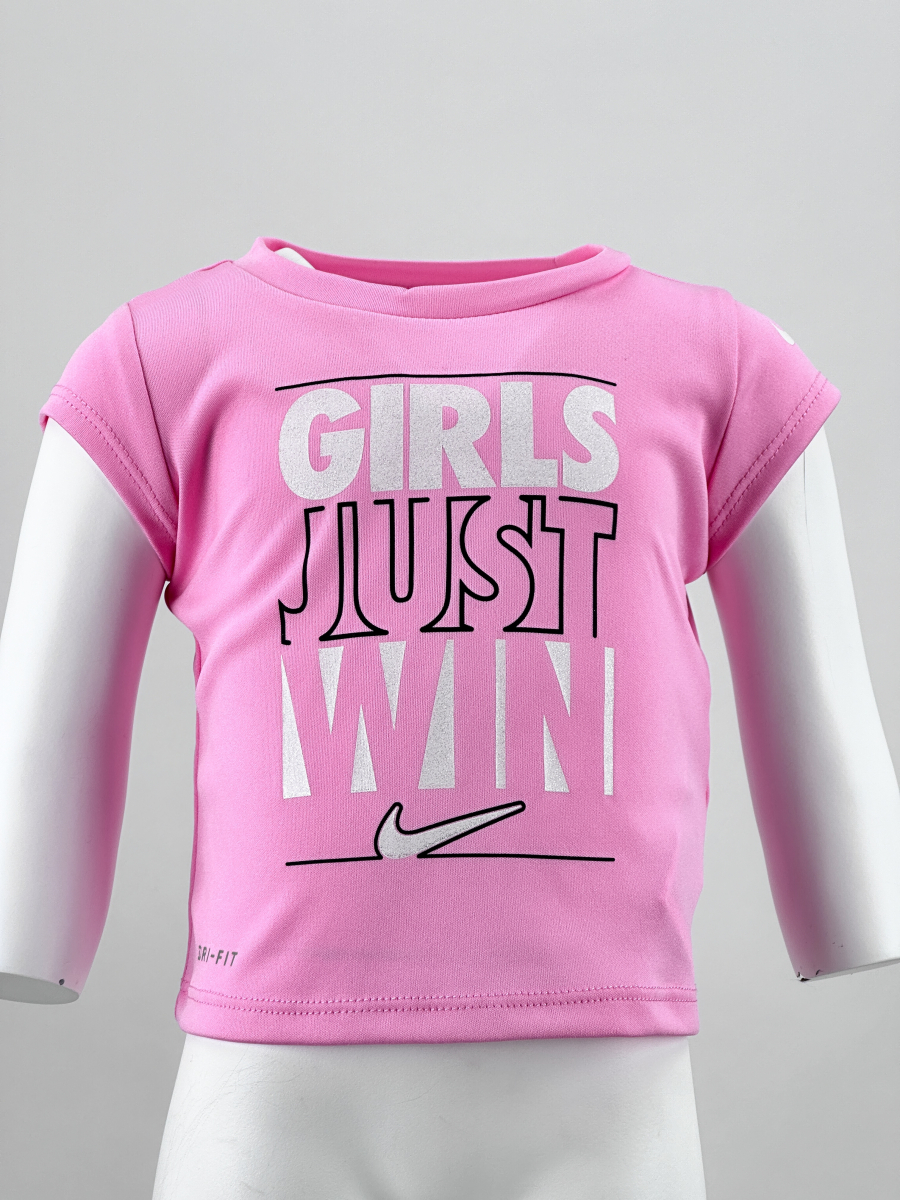 Спортивная одежда NIKE