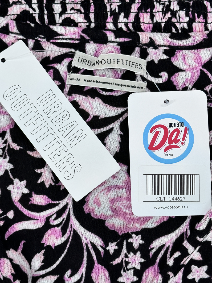Топ Urban Outfitters
