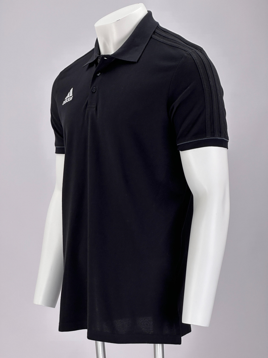 Спортивная одежда Adidas