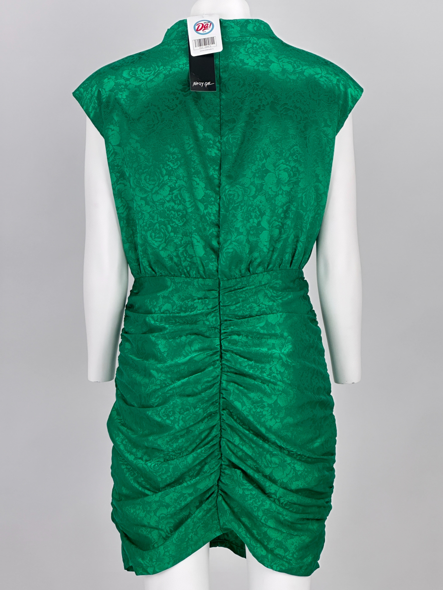 Платье nasty gal