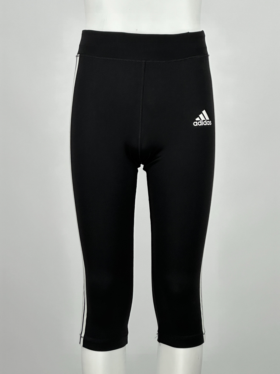 Спортивная одежда Adidas