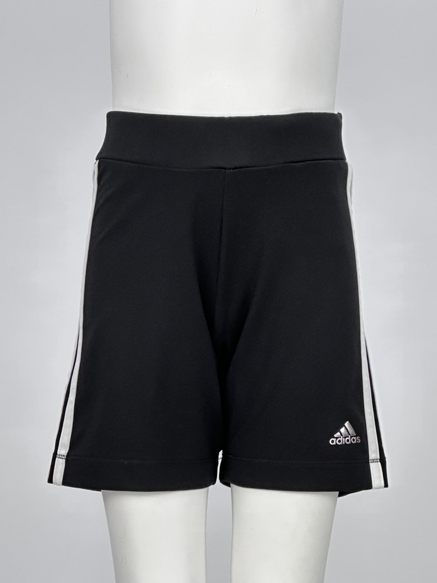 Спортивная одежда Adidas
